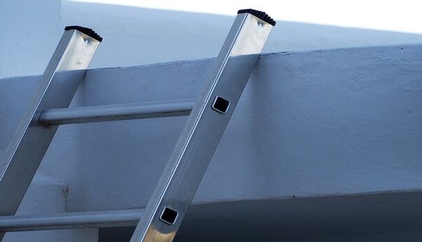 compraventa de stock de escaleras santander cantabria madrid barcelona españa